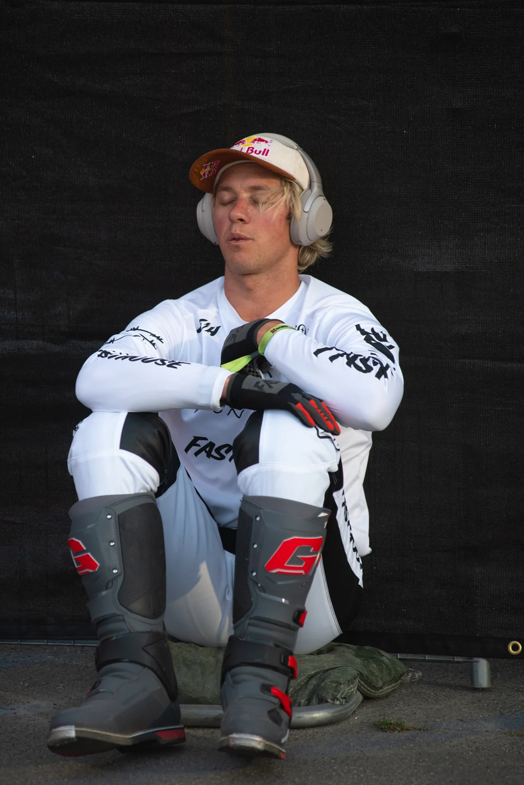 Moto X rider resting between runs